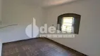 Foto 12 de Casa com 4 Quartos à venda, 240m² em Santa Mônica, Uberlândia