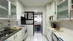 Foto 24 de Apartamento com 3 Quartos à venda, 90m² em Pitangueiras, Guarujá