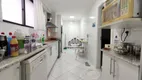 Foto 25 de Apartamento com 4 Quartos à venda, 160m² em Pitangueiras, Guarujá