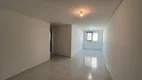 Foto 4 de Apartamento com 3 Quartos para alugar, 83m² em Centenario, Campina Grande