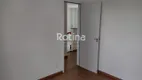 Foto 4 de Apartamento com 2 Quartos para alugar, 45m² em Chácaras Tubalina E Quartel, Uberlândia