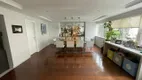 Foto 2 de Apartamento com 4 Quartos à venda, 234m² em Higienópolis, São Paulo