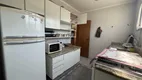 Foto 7 de Apartamento com 3 Quartos à venda, 130m² em Praia das Pitangueiras, Guarujá