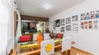 Foto 4 de Apartamento com 4 Quartos à venda, 108m² em Rio Branco, Porto Alegre