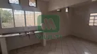 Foto 21 de Casa com 3 Quartos para alugar, 250m² em Fundinho, Uberlândia