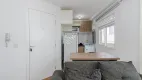 Foto 2 de Apartamento com 1 Quarto para alugar, 29m² em Champagnat, Curitiba