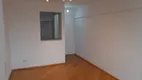 Foto 4 de Apartamento com 2 Quartos à venda, 65m² em Aclimação, São Paulo