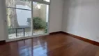 Foto 3 de Casa de Condomínio com 4 Quartos para alugar, 400m² em Jardim Petrópolis, São Paulo