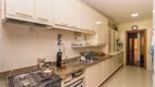 Foto 39 de Apartamento com 3 Quartos à venda, 190m² em Petrópolis, Porto Alegre