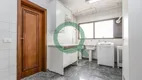 Foto 20 de Apartamento com 4 Quartos à venda, 255m² em Higienópolis, São Paulo