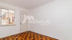 Foto 2 de Apartamento com 3 Quartos à venda, 60m² em Passo da Areia, Porto Alegre
