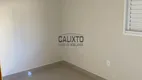 Foto 4 de Casa com 2 Quartos à venda, 60m² em Jardim Holanda, Uberlândia