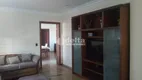 Foto 2 de Apartamento com 4 Quartos à venda, 208m² em Tabajaras, Uberlândia