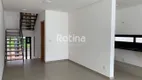 Foto 5 de Casa com 3 Quartos à venda, 157m² em Jardim Karaíba, Uberlândia