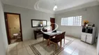 Foto 8 de Casa com 4 Quartos para alugar, 280m² em Jardim Patrícia, Uberlândia