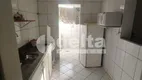 Foto 4 de Apartamento com 2 Quartos para alugar, 58m² em Santa Mônica, Uberlândia