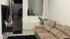 Foto 2 de Casa com 2 Quartos à venda, 76m² em Jardim Brasília, Uberlândia