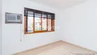 Foto 17 de Casa com 4 Quartos à venda, 259m² em Ipanema, Porto Alegre