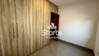 Foto 11 de Casa com 3 Quartos à venda, 133m² em Santa Mônica, Uberlândia