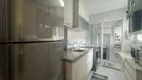 Foto 13 de Apartamento com 3 Quartos para alugar, 115m² em Pitangueiras, Guarujá