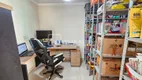 Foto 22 de Casa com 3 Quartos à venda, 190m² em Armindo Guazzi, Londrina