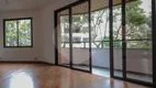 Foto 2 de Apartamento com 4 Quartos à venda, 204m² em Itaim Bibi, São Paulo