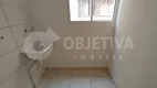 Foto 12 de Apartamento com 2 Quartos à venda, 50m² em Jardim Célia, Uberlândia