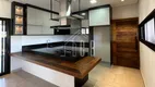 Foto 2 de Casa de Condomínio com 3 Quartos à venda, 300m² em Sociedade Hipica de Botucatu, Botucatu
