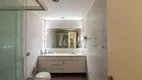 Foto 17 de Apartamento com 3 Quartos para alugar, 130m² em Jardins, São Paulo