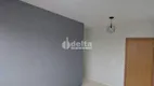 Foto 3 de Apartamento com 2 Quartos à venda, 45m² em Laranjeiras, Uberlândia