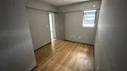 Foto 2 de Apartamento com 2 Quartos à venda, 53m² em Ponta Verde, Maceió