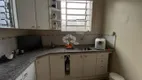Foto 15 de Apartamento com 3 Quartos à venda, 75m² em Petrópolis, Porto Alegre