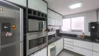 Foto 5 de Apartamento com 3 Quartos para alugar, 125m² em Vila Ipiranga, Porto Alegre