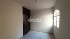 Foto 5 de Casa com 3 Quartos à venda, 120m² em Daniel Fonseca, Uberlândia