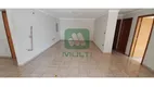 Foto 3 de Casa com 2 Quartos para alugar, 700m² em Umuarama, Uberlândia
