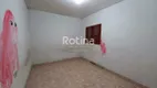 Foto 4 de Casa com 2 Quartos à venda, 140m² em Saraiva, Uberlândia