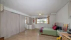 Foto 13 de Casa com 4 Quartos para alugar, 337m² em Três Figueiras, Porto Alegre