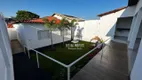 Foto 3 de Casa com 4 Quartos à venda, 195m² em Cidade Jardim, Uberlândia