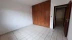 Foto 16 de Casa com 3 Quartos para alugar, 257m² em Bancarios, Londrina