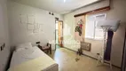 Foto 19 de Apartamento com 4 Quartos à venda, 140m² em Gonzaga, Santos