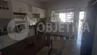 Foto 12 de Casa com 3 Quartos à venda, 151m² em Osvaldo Rezende, Uberlândia