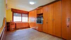 Foto 5 de Casa com 3 Quartos à venda, 298m² em Medianeira, Porto Alegre