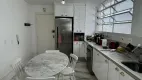 Foto 4 de Apartamento com 4 Quartos à venda, 134m² em Higienópolis, São Paulo