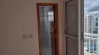 Foto 10 de Apartamento com 3 Quartos para alugar, 81m² em Santa Rosa, Londrina