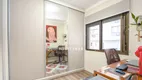 Foto 11 de Apartamento com 2 Quartos à venda, 60m² em Rio Branco, Porto Alegre