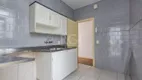 Foto 10 de Apartamento com 3 Quartos à venda, 87m² em Rio Branco, Porto Alegre