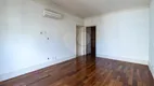 Foto 35 de Apartamento com 3 Quartos à venda, 261m² em Itaim Bibi, São Paulo