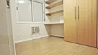 Foto 33 de Apartamento com 3 Quartos à venda, 95m² em Boa Vista, Porto Alegre