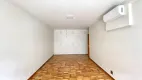 Foto 11 de Apartamento com 3 Quartos para alugar, 250m² em Higienópolis, São Paulo