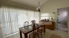 Foto 4 de Sobrado com 4 Quartos para alugar, 297m² em Santa Mônica, Uberlândia
